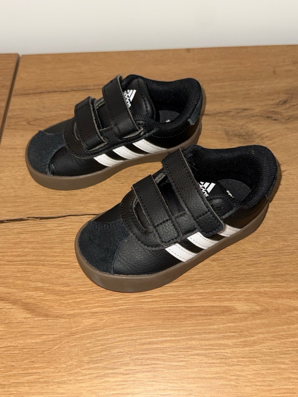 Adidas VL Court 3.0 Shoes - Picture 4 of 5
